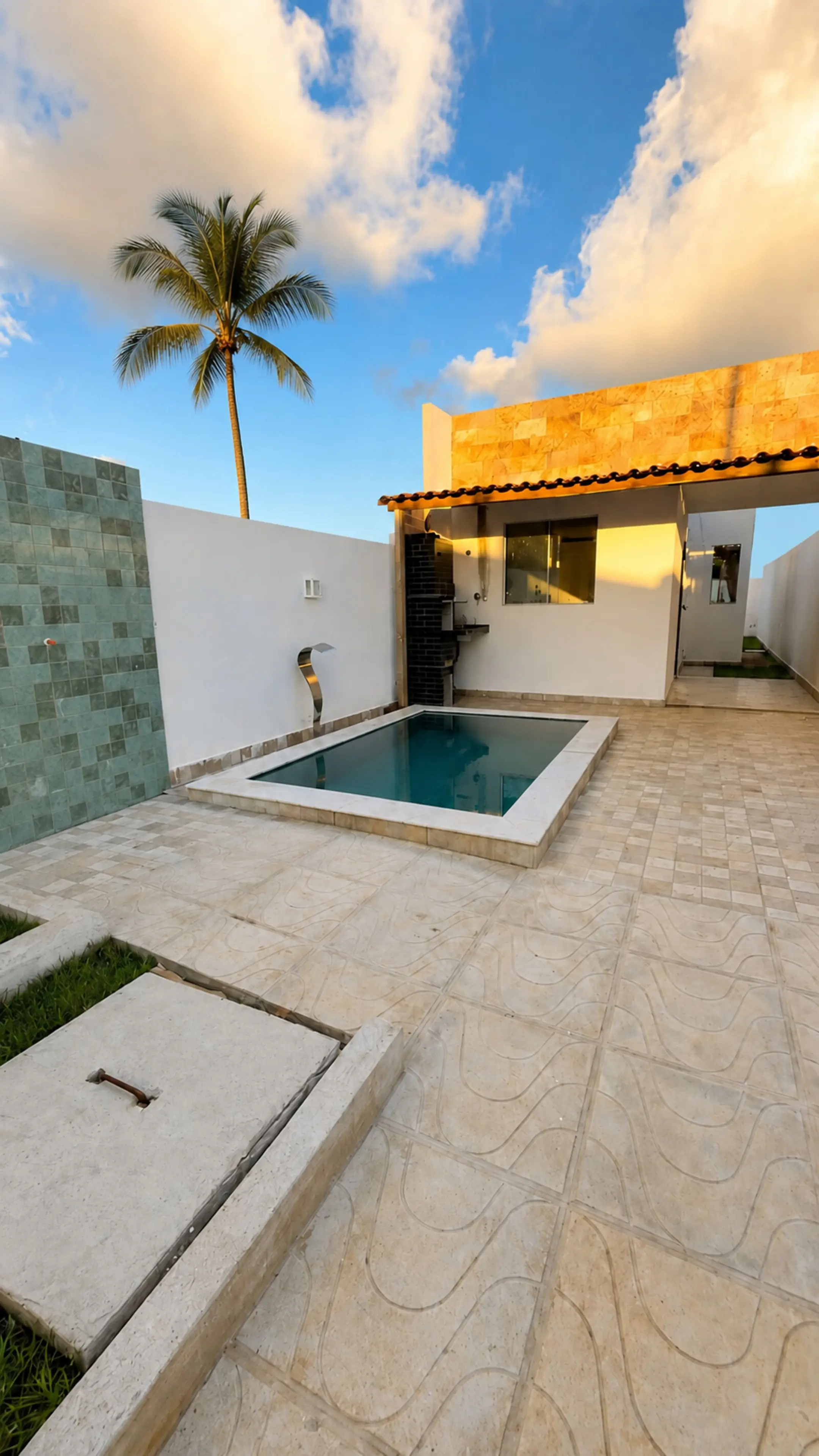 Piscina e área gourmet da casa pronta em Jacumã